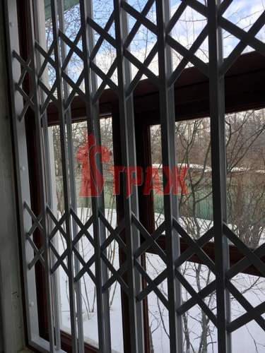 раздвижная решетка на окно