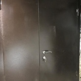 тамбурная дверь вид с боковой стороны