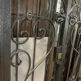 двустворчатая тамбурная решетчатая дверь с ковкой, модель СТДР 063, фото 2