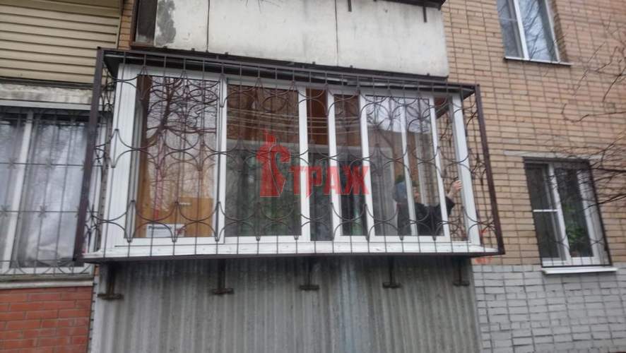 решётка балконная вид спереди